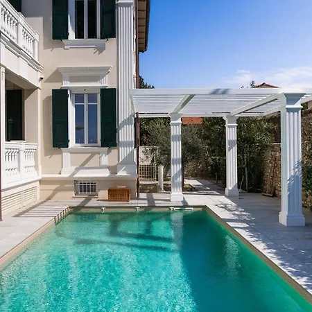 Garden With Sea View 10m From La Caletta